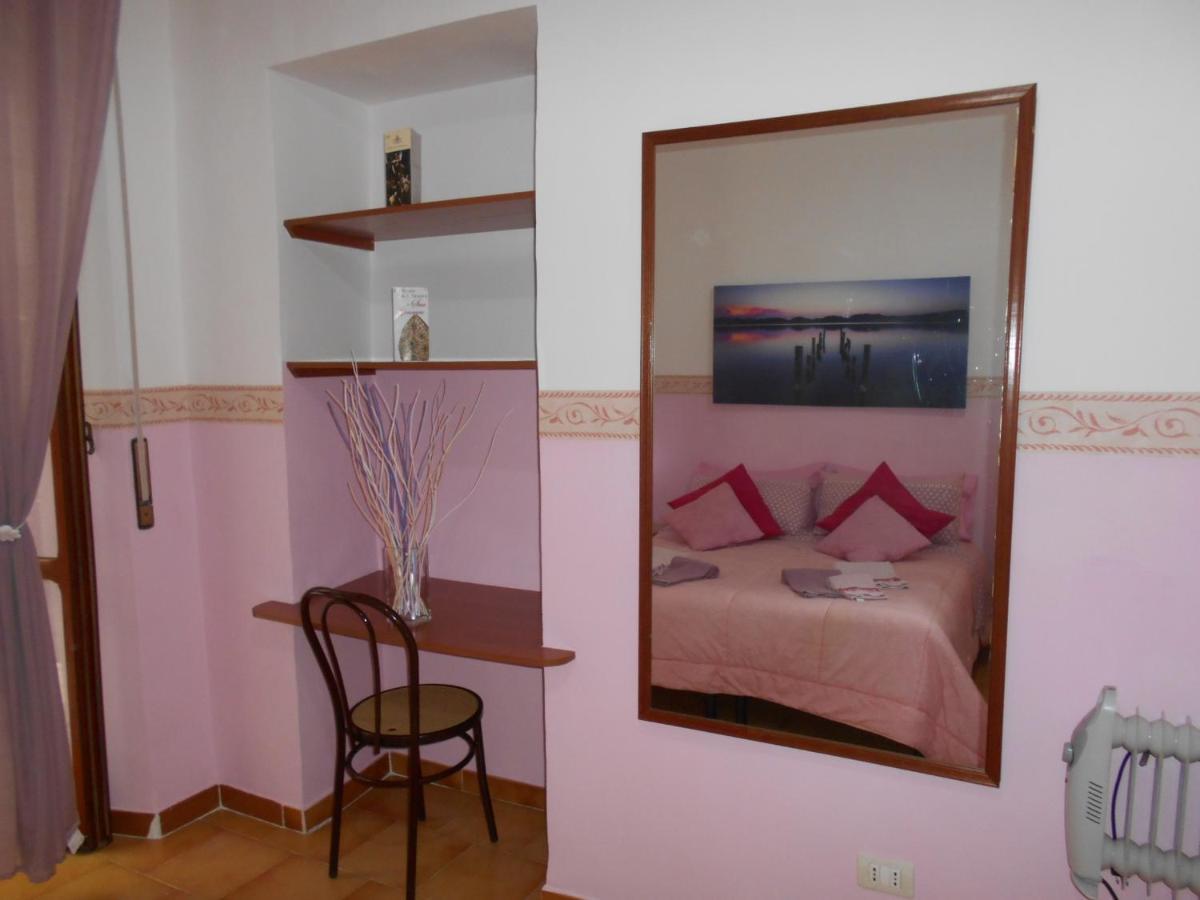 Robby'S House Bed & Breakfast Vico Equense Buitenkant foto