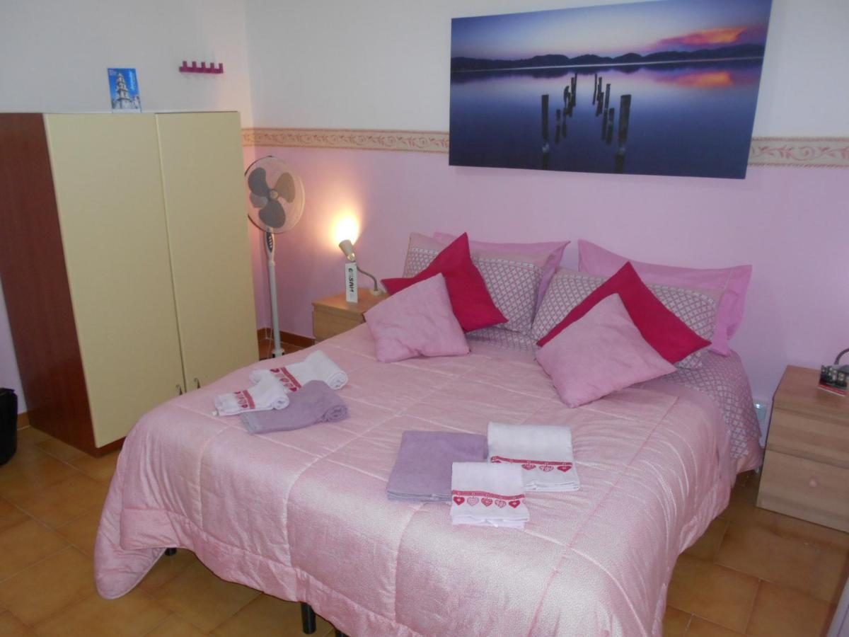 Robby'S House Bed & Breakfast Vico Equense Buitenkant foto