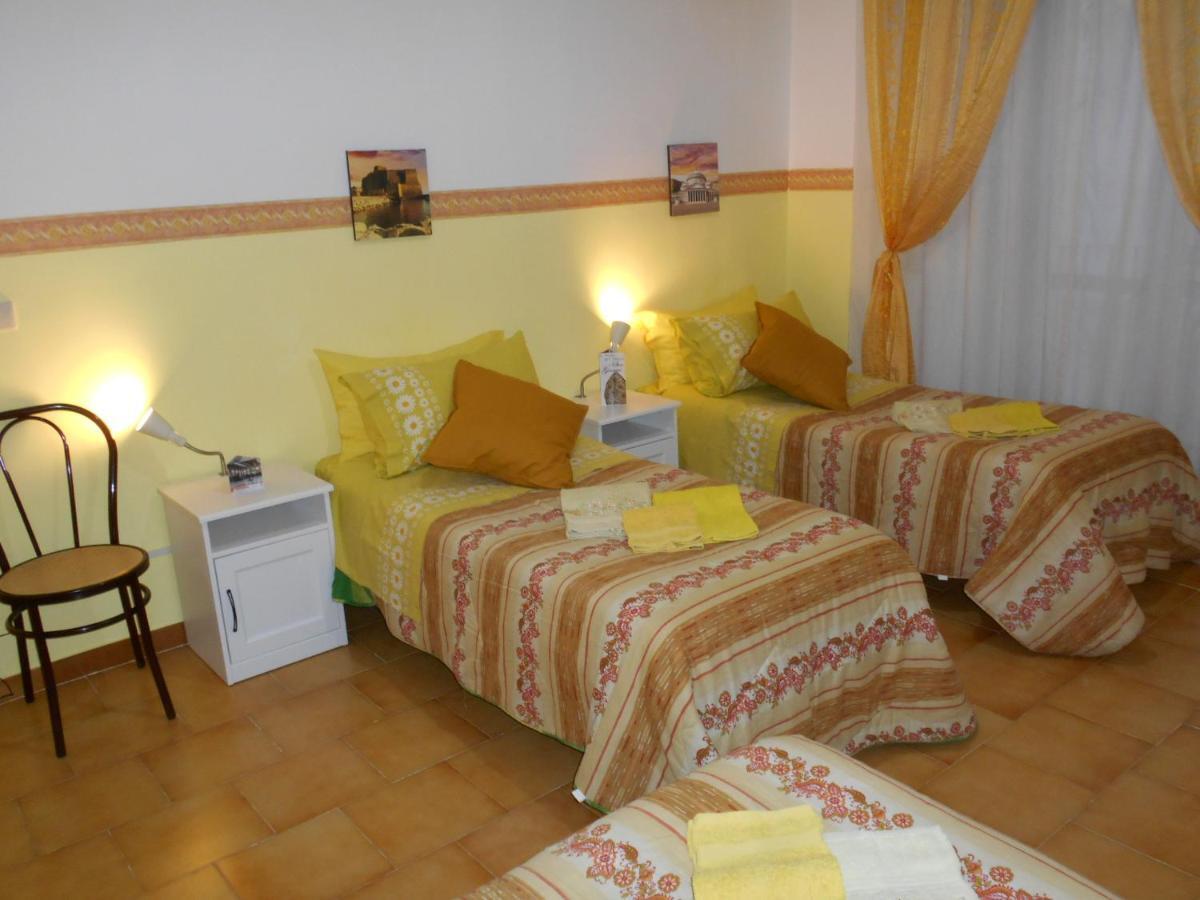 Robby'S House Bed & Breakfast Vico Equense Buitenkant foto