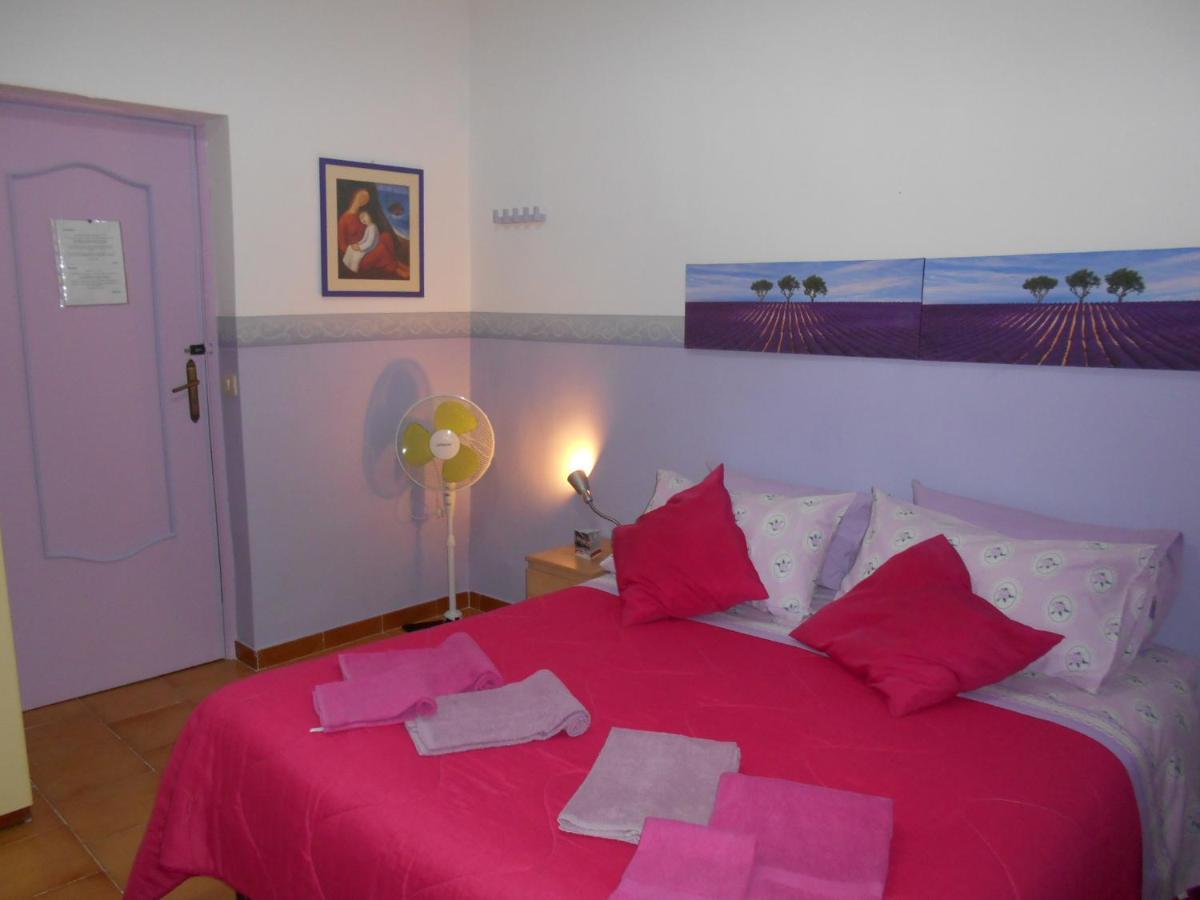 Robby'S House Bed & Breakfast Vico Equense Buitenkant foto